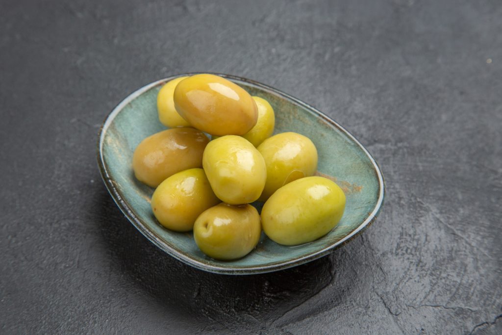 buah zaitun lambang hidup sehat